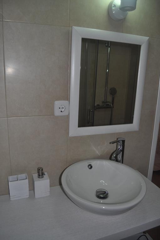 Appartement Ronda De Segovia à Madrid Extérieur photo